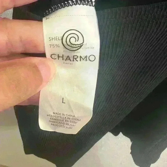 NWT Charmo Scalloped Ribbed One-Piece Swimsuit - Picture 3 of 4